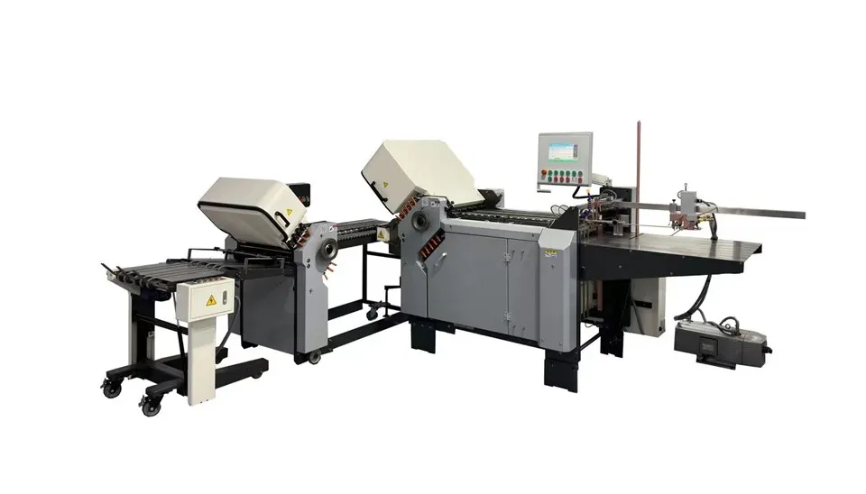 Stroj za preklopni stroj za papir